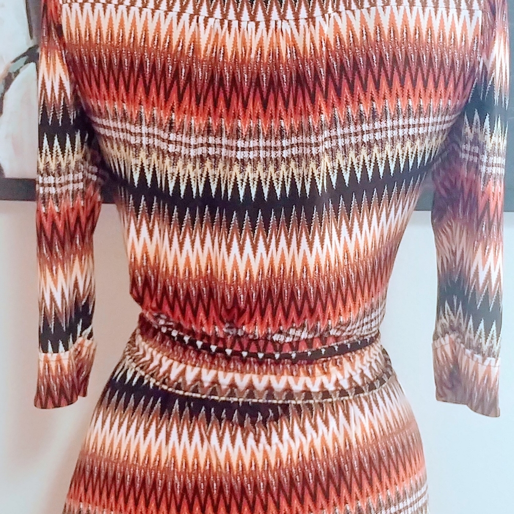 Dress - Picture 3 of 3